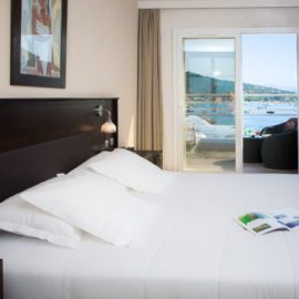 chambre-deluxe-hotel-spa-plage-corse-sud-2