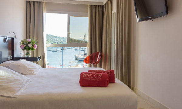Chambre Familiale vue mer Porto Pollo Corse du Sud