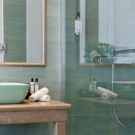 Salle de bain Master Suite vue mer en Ajaccio Corse du Sud